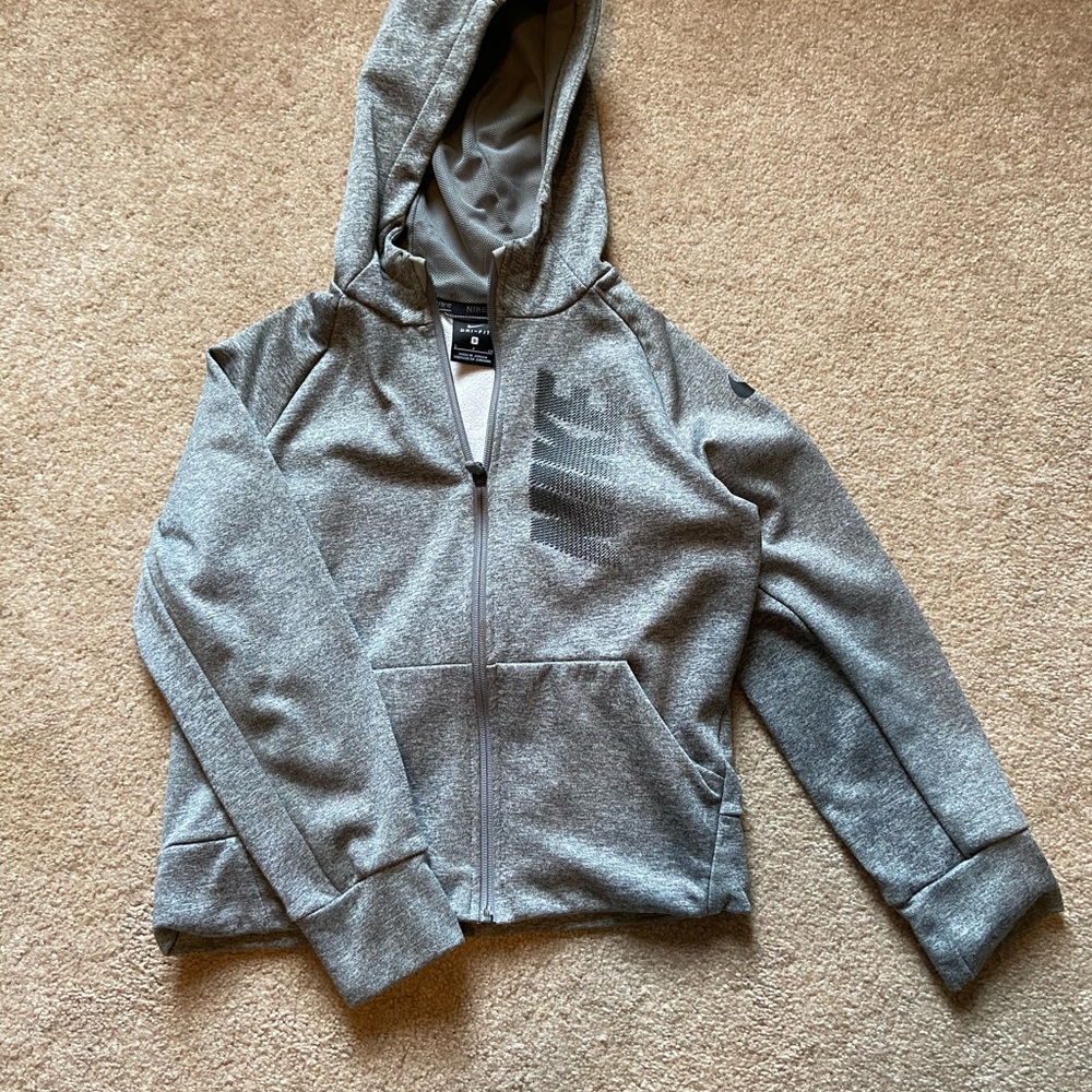 Boys Small gray Nike Dri Fit sweat jacket NWOT